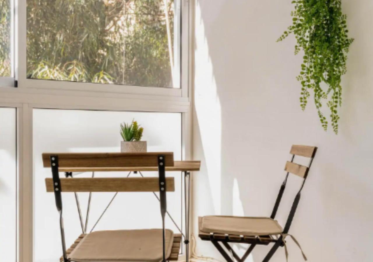 Central 1Br Oasis, Fast Fiber Wifi, Free Parking, Free Netflix With Shelter Haifa Exteriér fotografie